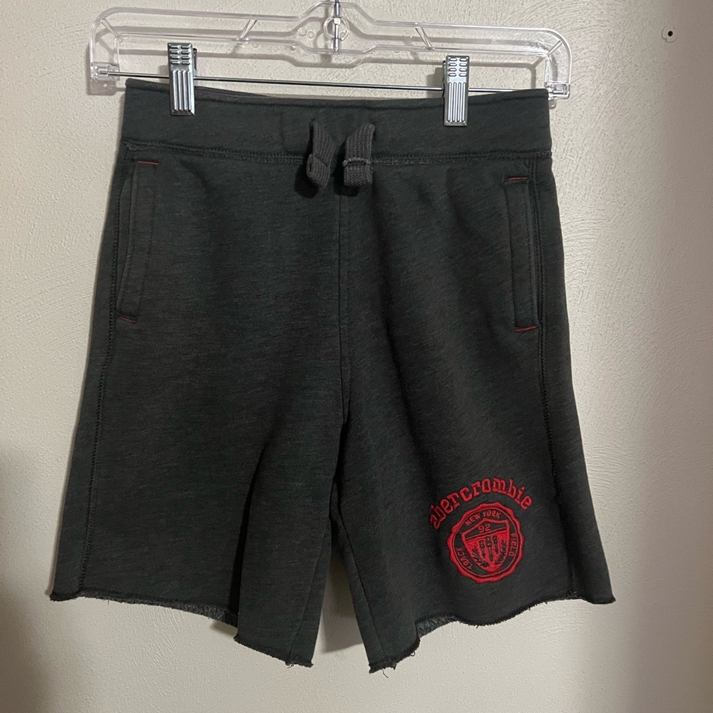 ABERCROMBIE Classic Raw Hem Fleece Casual Athletic Shorts Grey Red Boy's Size S